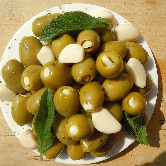 Garlic-Stuffed Green Olives (230g approx)